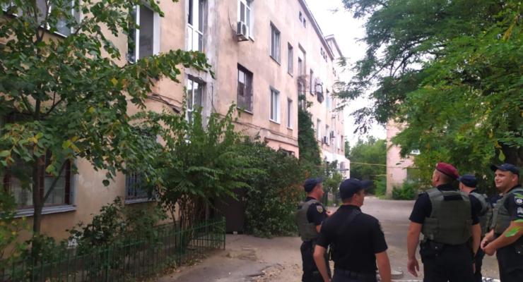 Житель Николаева открыл в квартире газ и грозился взорвать высотку
