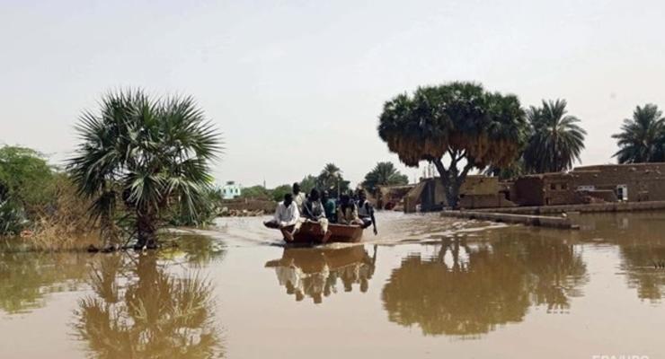 В Судане объявлено чрезвычайное положение