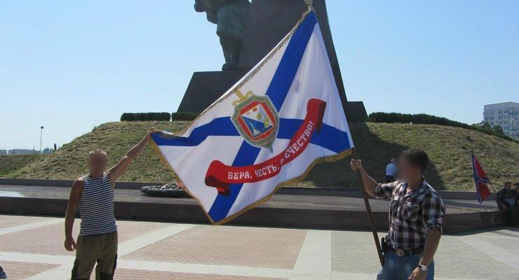 Участникам "Самообороны Крыма" сообщено о подозрении в преступлении
