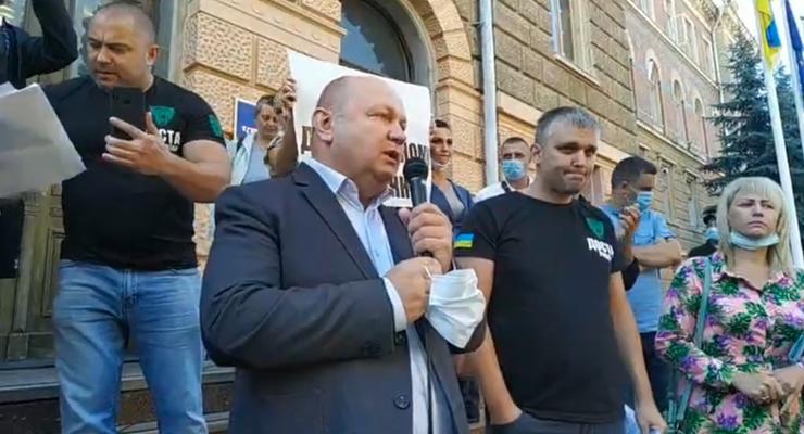 Черновцы подают в суд на Кабмин из-за карантина