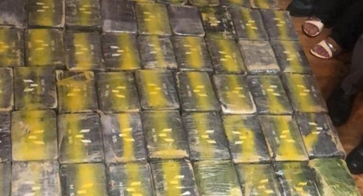 В Украине судят наркоторговцев, у которых изъяли 162 кг кокаина