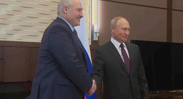 В Кремле опровергли заявление Лукашенко об оружии