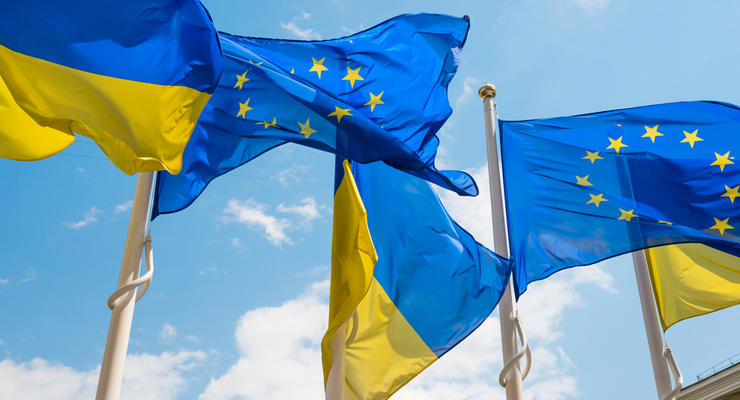 Украина может потерять безвиз - ЕС