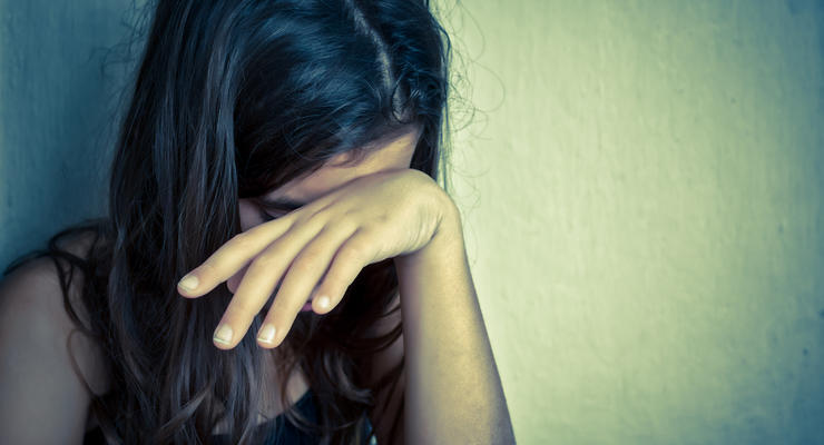 На Запорожье 16-летний парень изнасиловал 13-летнюю знакомую