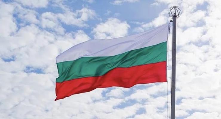Болгария высылает российских дипломатов, обвинив их в шпионаже