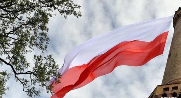 В Польше рекордное число заражений COVID за сутки