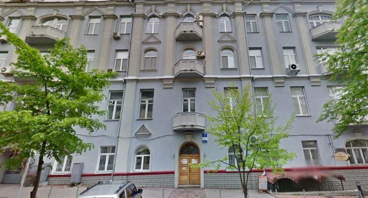 В Киеве мошенник по поддельным документам присвоил квартиру