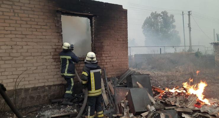 Пожар на Луганщине: Пять погибших, сотни зданий сгорели
