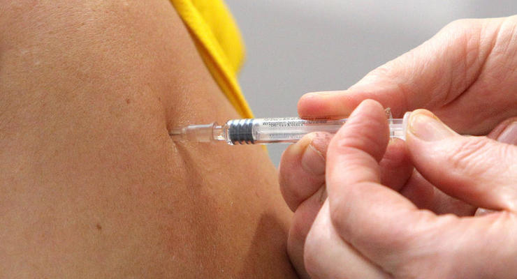 В украинских аптеках появилась первая партия вакцин от гриппа