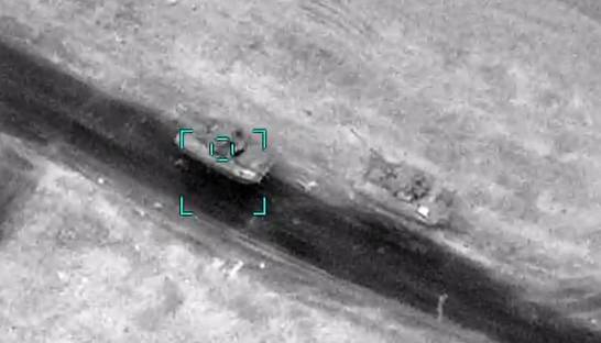 Опубликовано видео уничтожения техники Армении