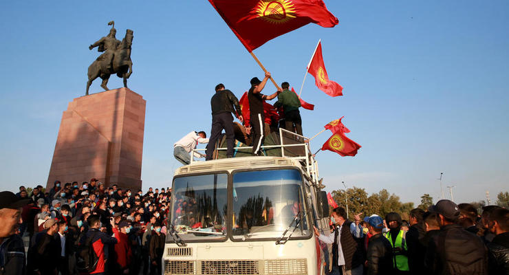 Очередная революция. Что происходит в Киргизии