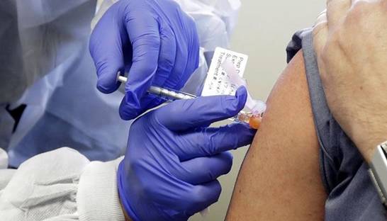 ЕС готов помочь Украине получить доступ к вакцине от COVID-19