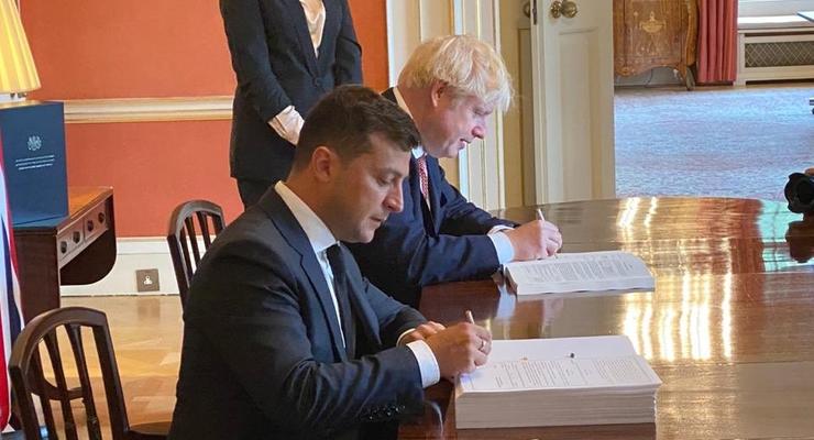 Украина и Британия подписали стратегический договор о сотрудничестве