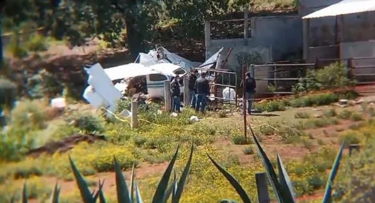 В Мексике после погони разбился самолет с наркотиками