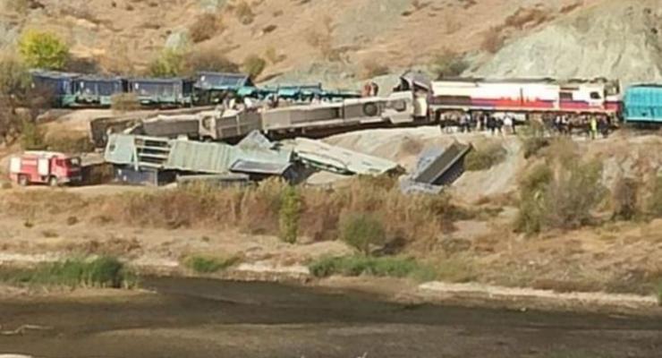 В Турции столкнулись грузовые поезда: погибли люди