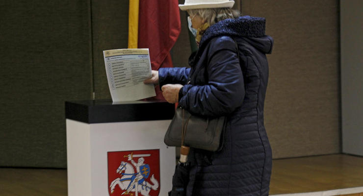 В Литве завершился первый тур парламентских выборов