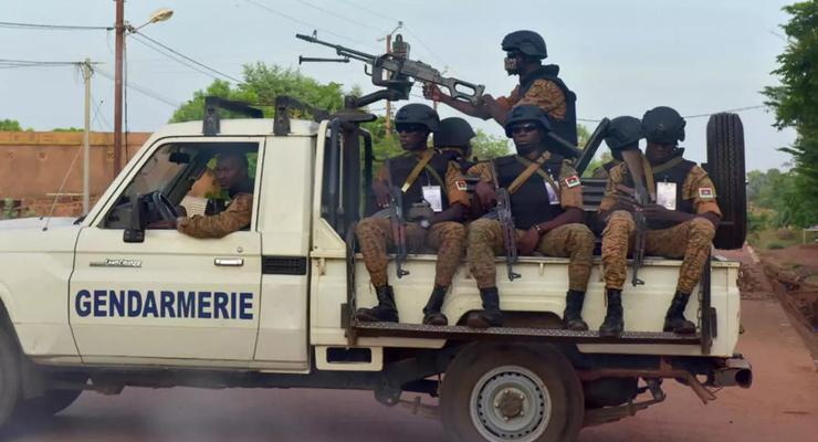 В Буркина-Фасо боевики убили 20 деревенских жителей