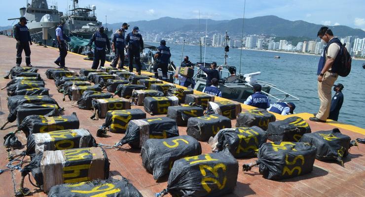 Мексиканские военные перехватили 95 мешков с кокаином