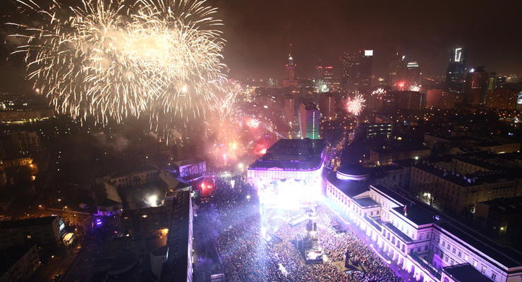 Власти Варшавы отказались от празднования Нового года из-за COVID-19 - СМИ