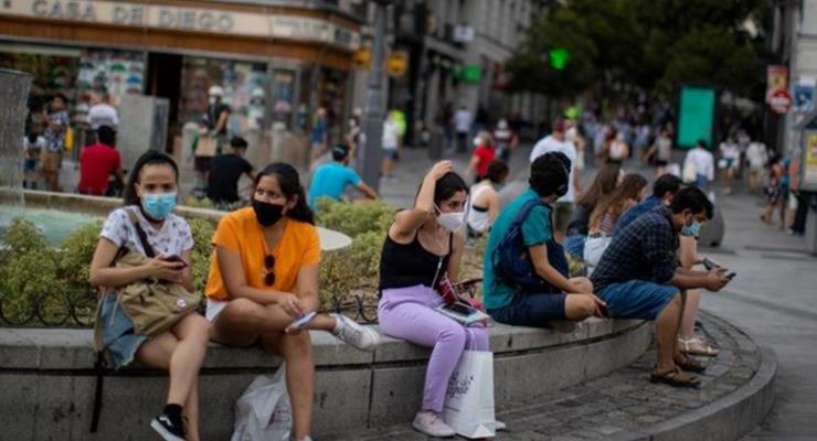 Испания рассматривает введение комендантского часа из-за эпидемии