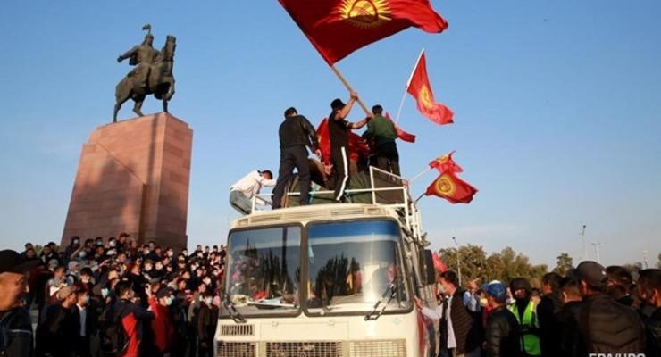 В Кыргызстане назначили дату повторных выборов в парламент