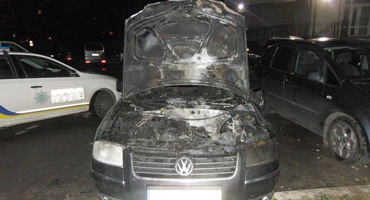 В Святошинском районе Киева двое из мести сожгли машину соседу