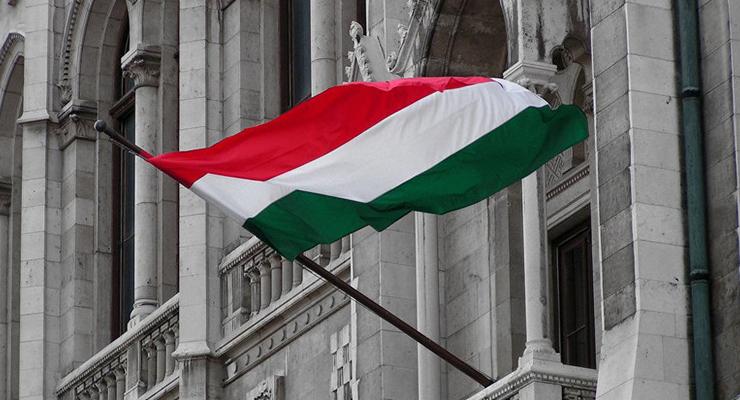МИД Венгрии ответил на обвинения Украины