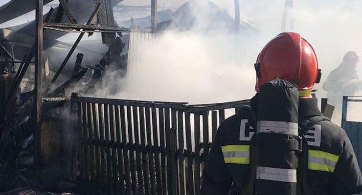 Во время пожара в Ровенской области сгорело три человека