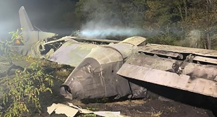 Катастрофа Ан-26: Туринский отстранен, Зеленский ждет отчет Уруского