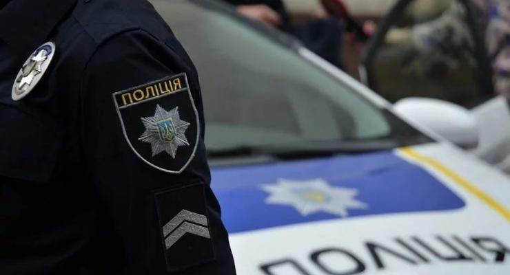 В Тернопольской области на участке пьяный избил полицейского