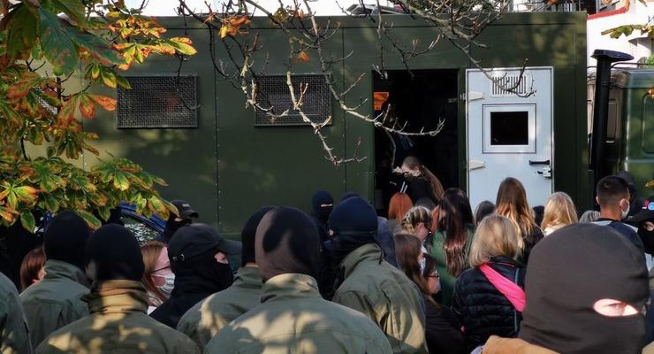 Забастовка в Беларуси: задержаны свыше 200 человек