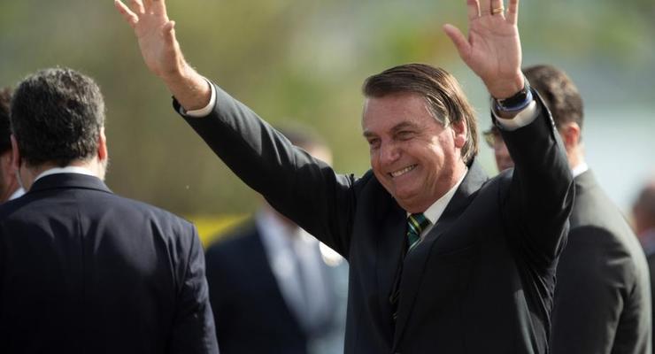 Президент Бразилии заявил о скором конце пандемии