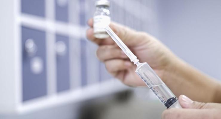 Немецкая вакцина к концу года будет готова к финальной фазе испытаний