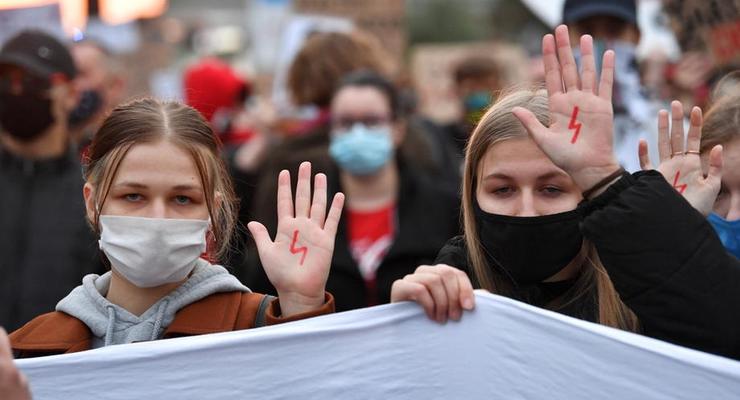 Польша отложила ужесточение закона о запрете абортов