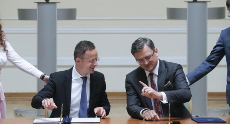 Украина и Венгрия уладили конфликт - Кулеба
