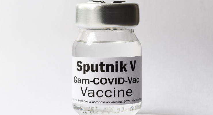 Украина может купить российскую COVID-вакцину