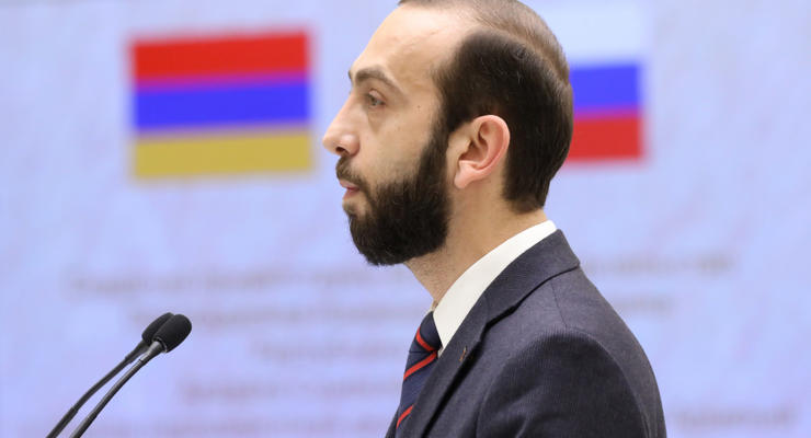 В Армении избили спикера парламента
