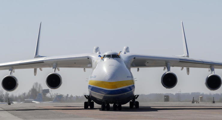 Украина будет ежегодно выделять на авиастроение 2 млрд грн