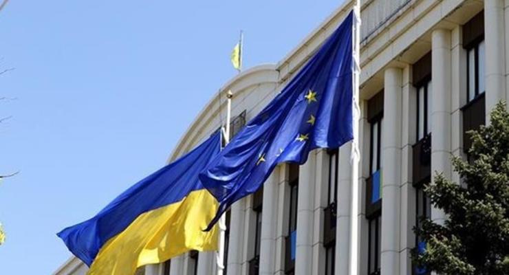 Посол Литвы назвал сроки для объявления Украины кандидатом в ЕС