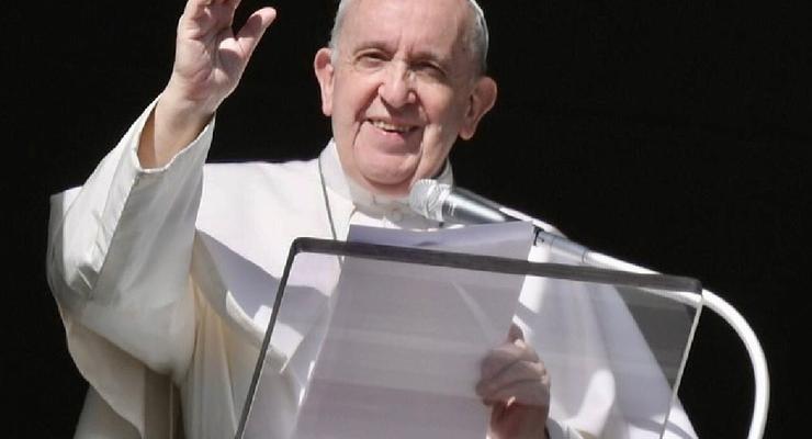 Папа римский предложил делать COVID-тесты бездомным бесплатно