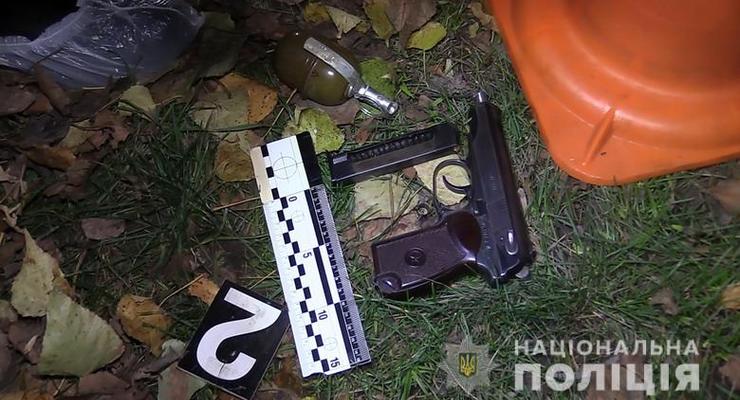 В Киеве напали на полицейских, один ранен