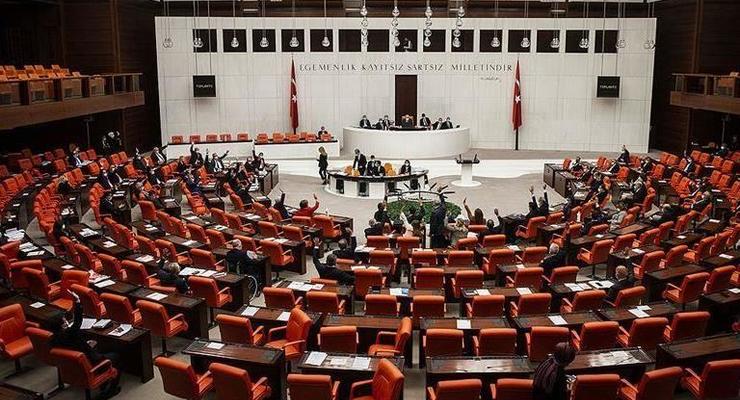 В Турции парламент рассмотрит вопрос отправки военных в Азербайджан