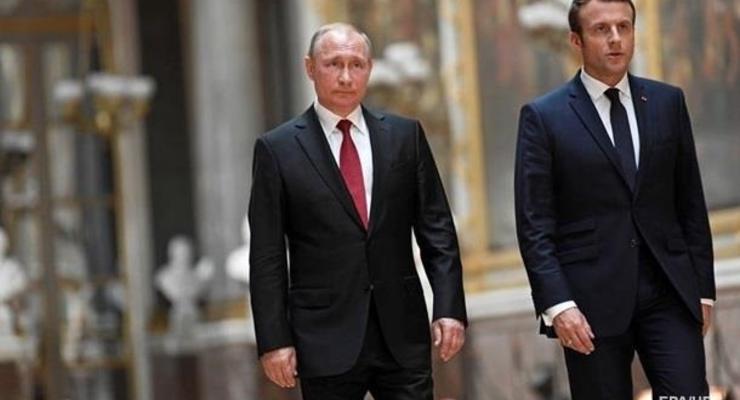 Путин рассказал Макрону о ситуации в Карабахе