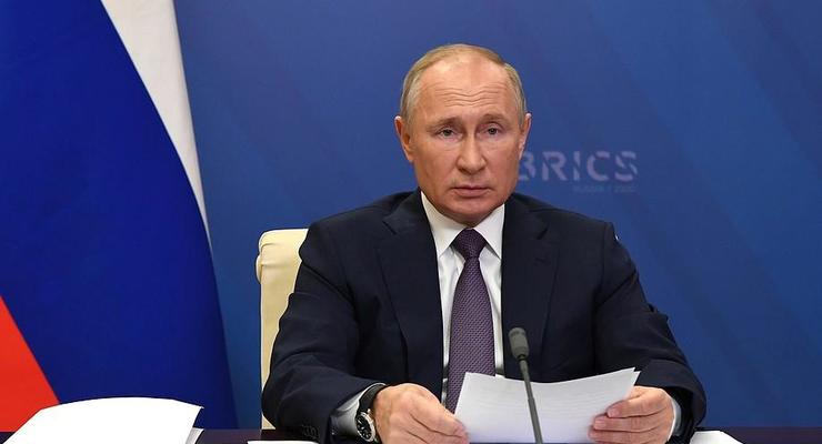 Путин заявил о "справедливом" решении конфликта в Карабахе