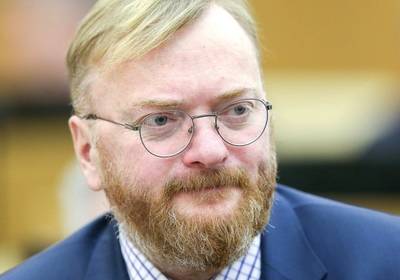 Депутат связал разгром футбольной сборной с мастурбацией нападающего