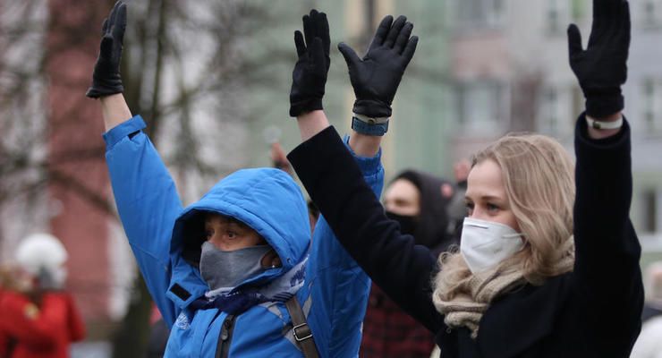 В Беларуси задержали более 300 протестующих