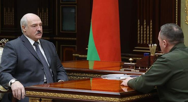 Лукашенко заявил о недостатке патриотического воспитания у "мужиков"