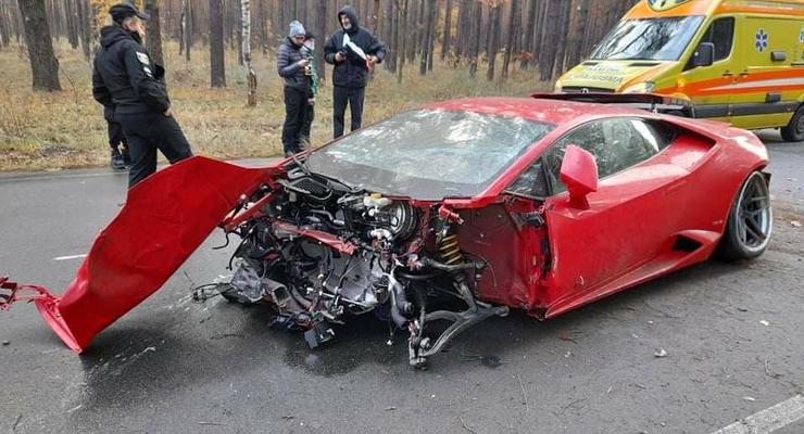 Под Киевом на киносъемках случайно разбили Lamborghini