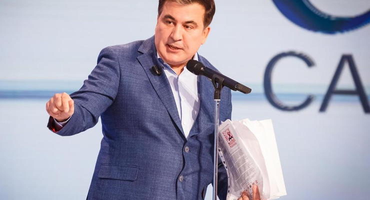“Из-за проблем с экономикой Украина идет в пропасть”, - Саакашвили