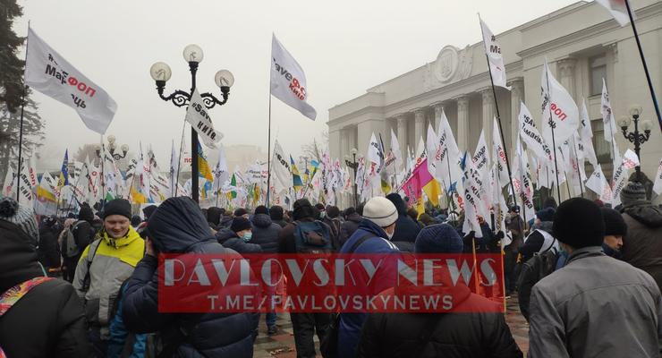 В Киеве вновь протестуют ФОПы: Произошла стычка с полицией